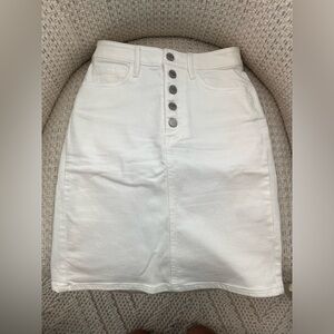 Banana Republic white denim mini skirt size 0